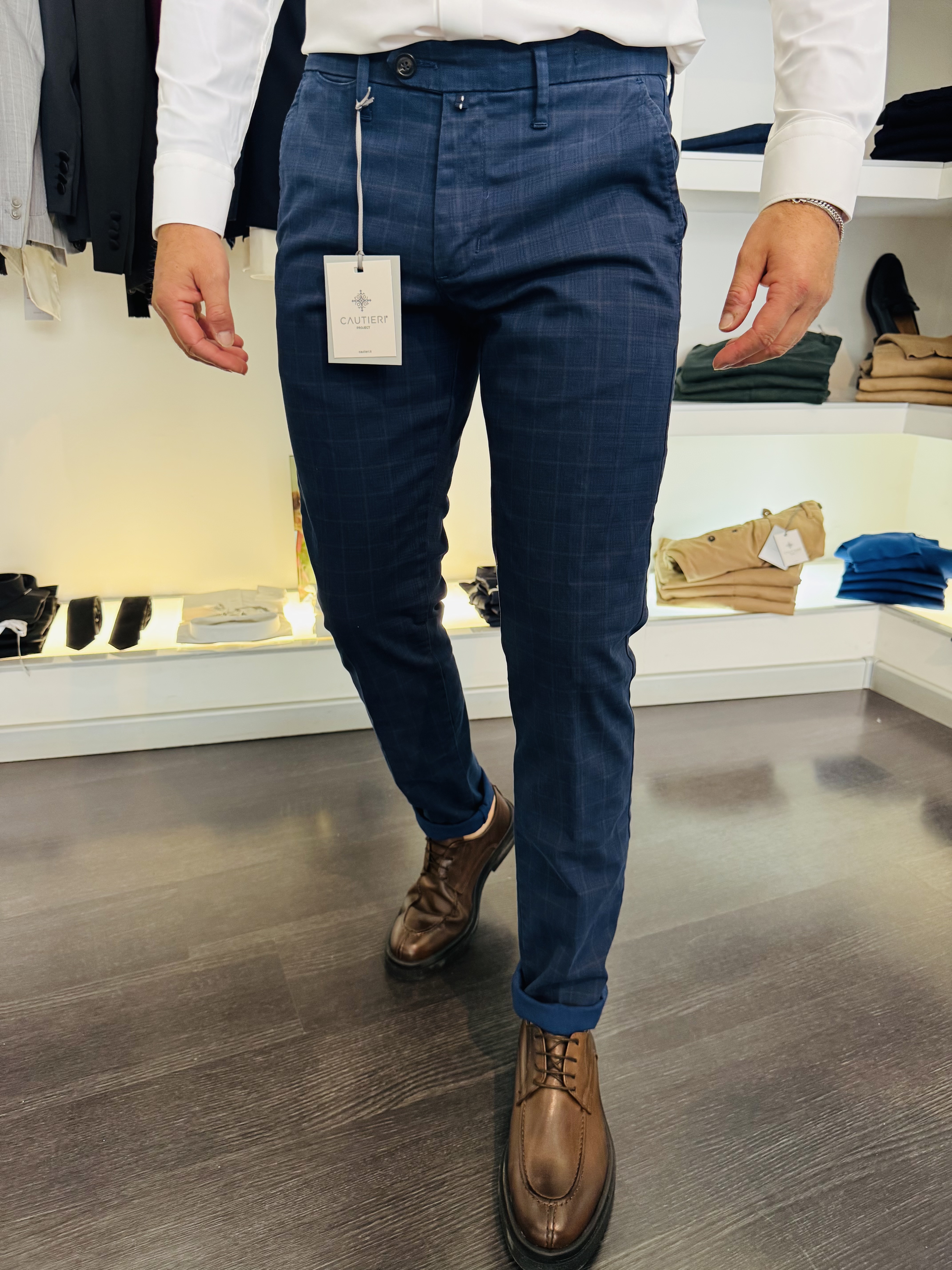 Vestibilità regular a quadri 